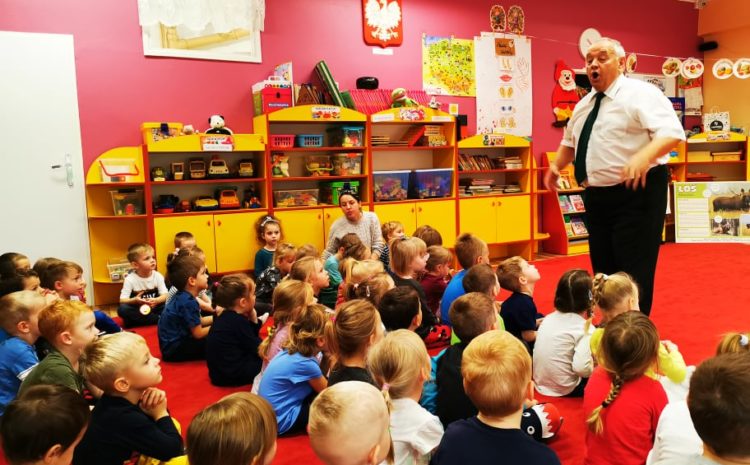 „Czym skorupka za młodu nasiąknie…”